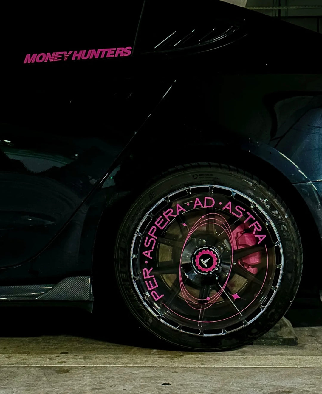 A2-2  Transparent hubcap + red planet Tesla wheel covers for Model 3yxs 21" 20" 19" 18" hubcaps UV Printing