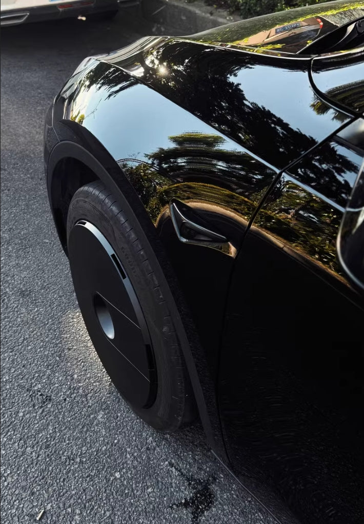 Airio Design - Enjoliveurs noirs et blancs pour enjoliveurs Tesla Model Y 19" un jeu de 4 pcs