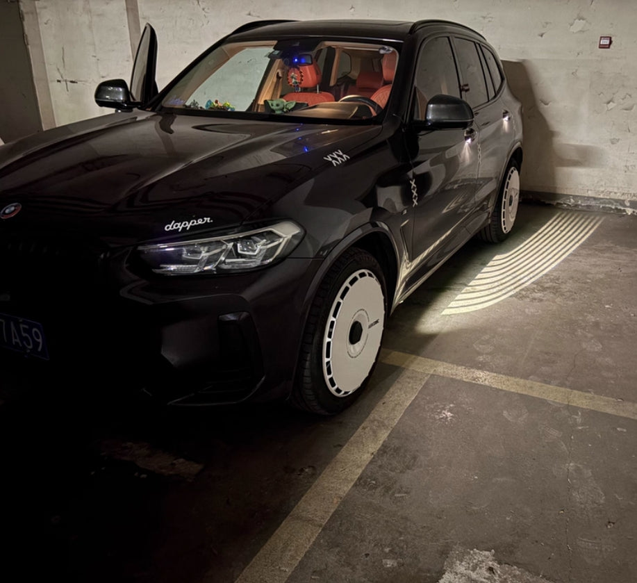 A1-12  Customized wheel covers for BMW X series 225i 328gt i3 Audi Porsche Cayenne hubcaps